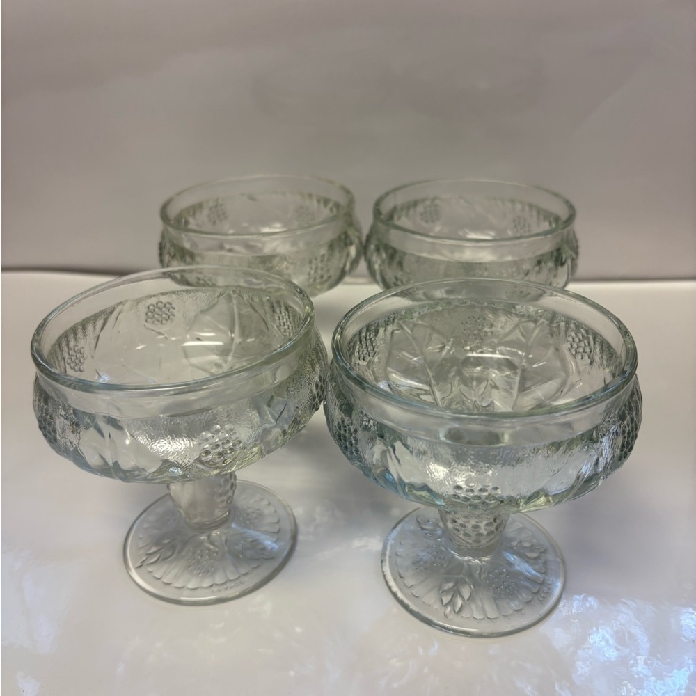William Sonoma vintage molded glass compote sorbet bowls set of 4 France